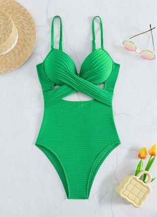 Зеленый слитный купальник с чашечками 💚💚