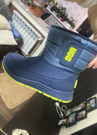 Зимові чоботи ugg