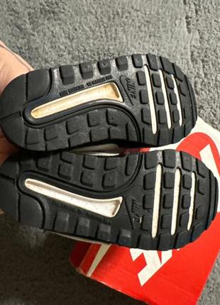 Детские кроссовки nike