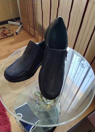 Туфли женские