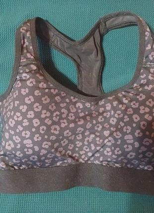 Спортивный топ