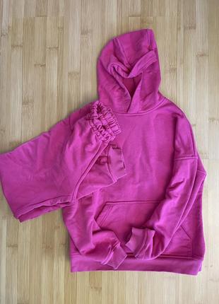 Костюм на дівчинку