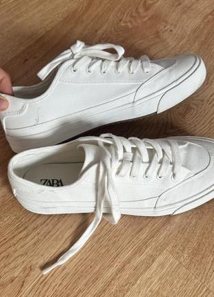 Кеди zara