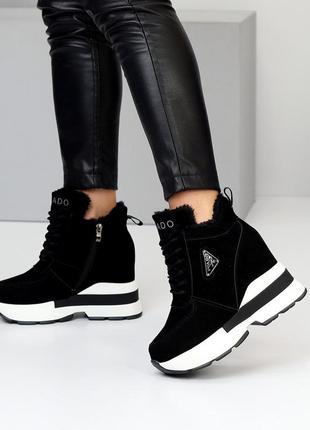 Зимові снікерси з хутром, кросівки на платформі з танкеткою. зимние сникерсы на меху,...