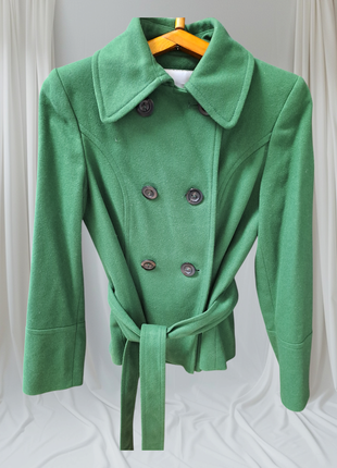 Женское короткое пальто zara (м)