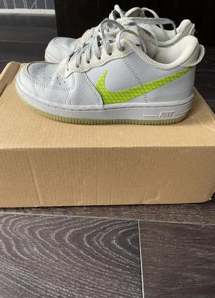 Кроссовки nike force lv3 grey 31р