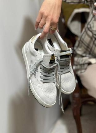 Замшевые кеды в стиле golden goose