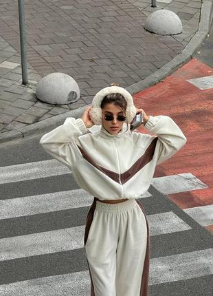 Флисовый женский костюм10 фото