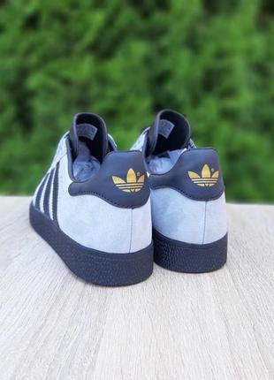 Кросівки adidas2 фото