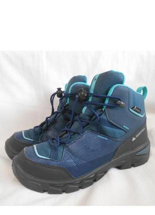 Термоботинки походные quechua waterproof р. 36