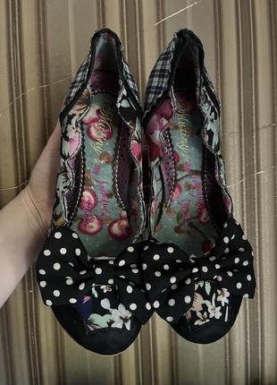 Неповторимые эксклюзивные винтажные туфли irregular choice mutiny с цветочным принтом и бантиком в горошек 🎀
