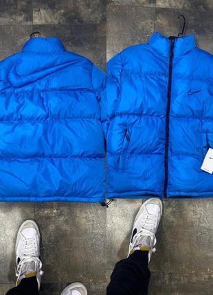 Синяя теплая мужская зимняя куртка пуховик со значком nike nsw