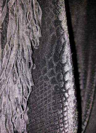 Гарна жіноча чорна велюрова, оксамитова кофта, джемпер із бахромою river island6 фото