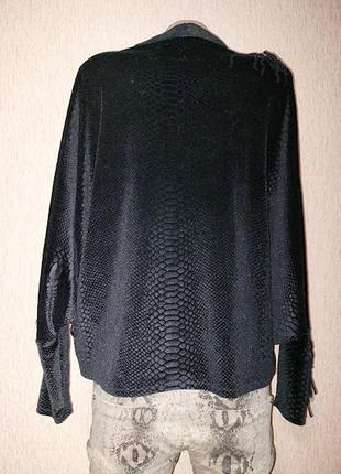 Гарна жіноча чорна велюрова, оксамитова кофта, джемпер із бахромою river island7 фото