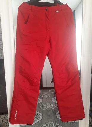 Червоні лижні штани
