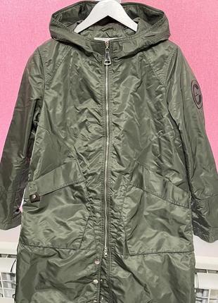 Ветровка женская