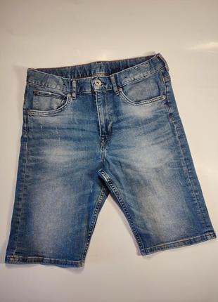 Джинсовые шорты