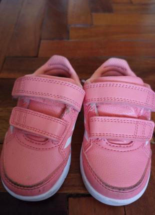 Кроссовки adidas 3