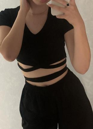 Футболки на завʼязках