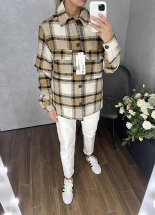 Тепла сорочка в клітинку zara. розмір s. нова.
