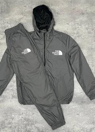 Спортивний костюм tnf графіт