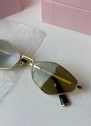 Окуляри в стилі miu miu3 фото