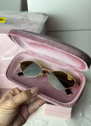 Окуляри в стилі miu miu