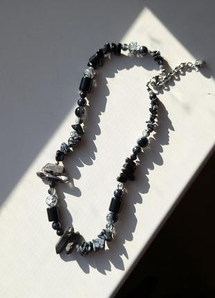 Ожерелье с натуральными камнями