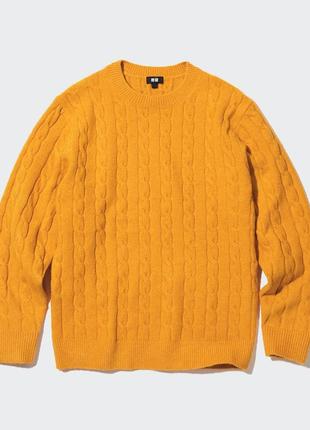 Мягкий свитер uniqlo