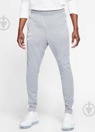 Спортивні штани найк завужені футбольні карго корт nike swoosh cart pants jordan sports adidas vintage вінтажні штани under armour
