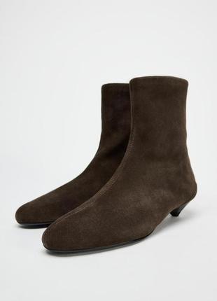 Ботинки женские коричневые замшевые zara new