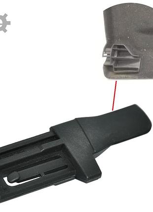 Фіксатор шторки полки багажника opel astra j 13431183 правий