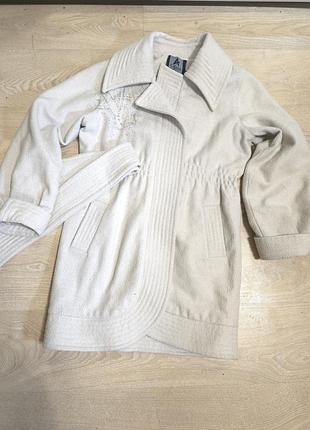 Пальто світло сіре