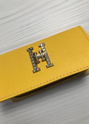 Жёлтый кошелёк на молнии5 фото