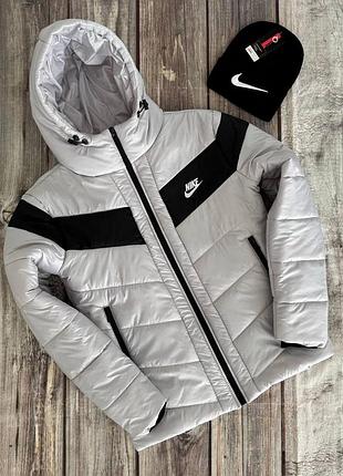 Зимова куртка nike