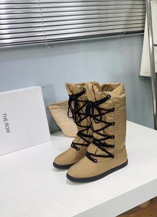 Женские сапоги