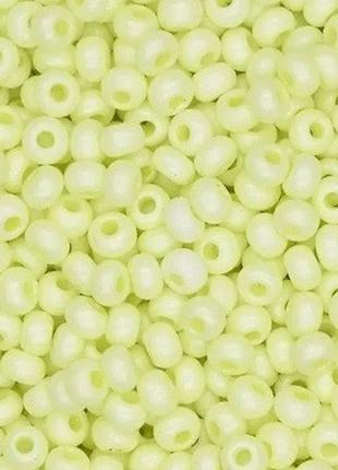 Бисер чешский preciosa матовый 442 / 16684 калибр 10/0 салатовый светлый упаковка 5 грамм