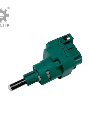 Датчик вимикач педалі тормоза transporter t4 volkswagen 1c0945511a