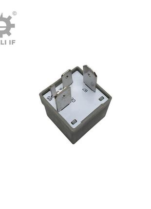 Реле управління свічками розжарювання caddy 2 volkswagen 357911253a 357911253