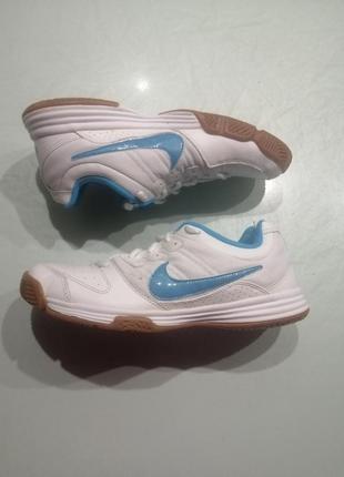 Кроссовки nike