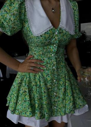 Милое кукольное платье с акцентным белым воротничком и нижней юбкой8 фото