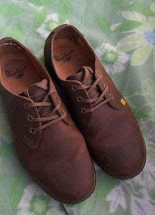 Чоловічі туфлі dr. martens airway