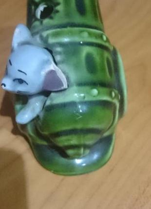 Статуетка, декор.є нюанс