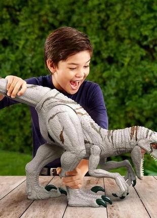 Огромный динозавр атроцираптор 93 см  mattel jurassic world