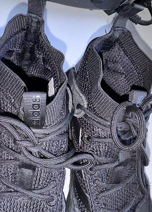 Кроссовки adidas 6