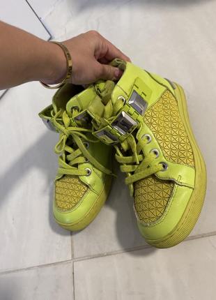 Кроссовки из кожи aldo кислотные яркие