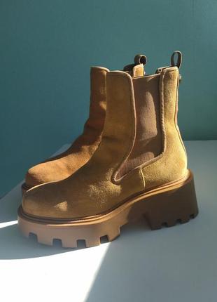 Сапоги zara