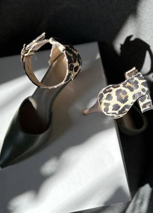 Туфли из натуральной итальянской кожи и замши женские на каблуке с ремешками