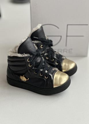 Gf ferre зимові черевики на дівчинку. розмір 25. оригінал!