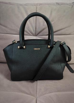 Кожаная сумочка dkny black leather bryant park satchel
оригинал